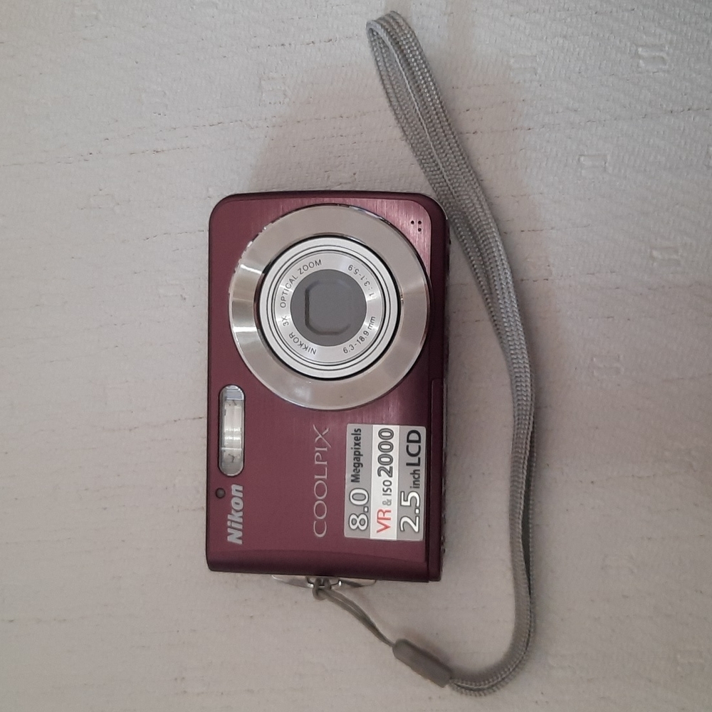 Nikon coolpix s210